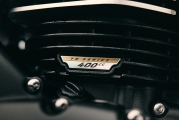 1 Triumph Bonneville T40 Black 2027 (6)