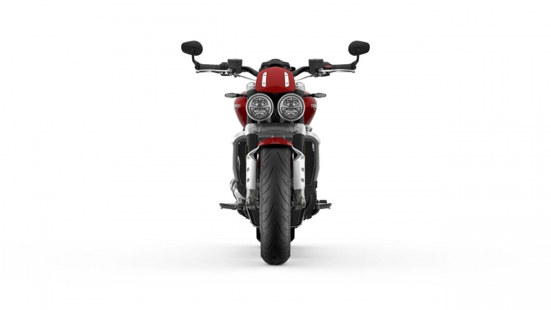 Triumph Rocket 3 R a GT: nejsilnější cruiser - 38 - 1 Triumph Rocket 3 R (20)