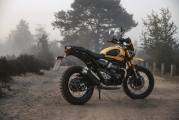 1 Triumph Scrambler 400 XC (1)