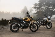 1 Triumph Scrambler 400 XC (2)