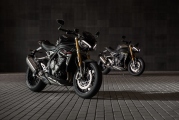 1 Triumph Speed Triple 1200 RS 2021 (3)