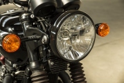 2 Triumph T100 Black Bonneville16