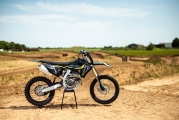 1 Triumph TF 250-X 2027 (10)
