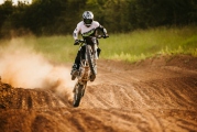 1 Triumph TF 250-X 2027 (1)