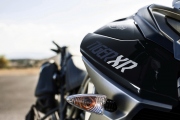 1 Triumph Tiger 800 XR05