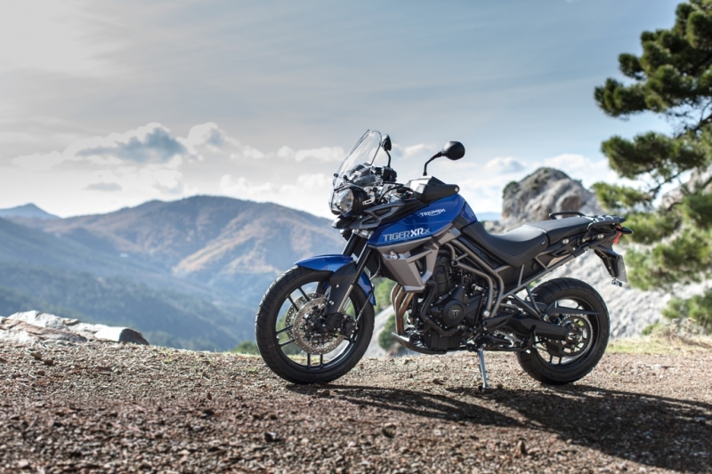 Triumph Tiger 800 XR/XRx 2015: anglický cestovatel - 23 - 2 Triumph Tiger 800 XRx22