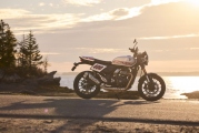 1 Triumph Tracker 400 (17)
