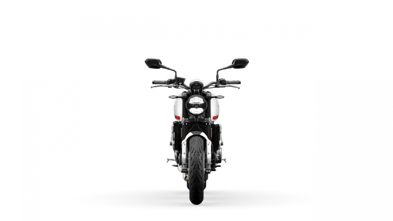 Triumph Trident 660: tříválec z Hinckley - 8 - 1 Triumph Trident 660 (7)