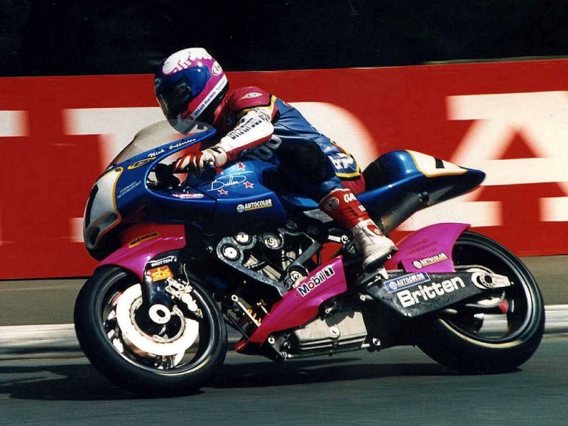 Britten V1000: závodní motocykl, který předběhl svoji dobu - 4 - Britten V1000 V1000 Britten6