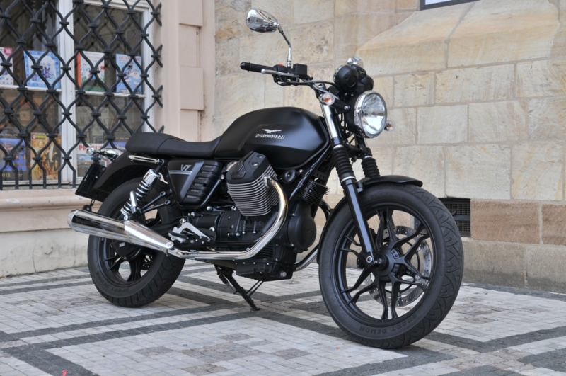 Test Moto Guzzi V7 Stone  - 1 - V7stone V7stone01