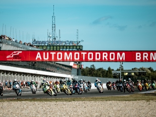 Velká cena Bohumila Staši rozhodne o motocyklových mistrech