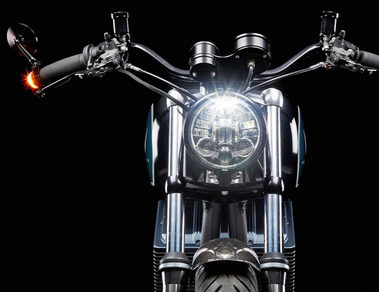 Veitis eV-Twin: dvouválcový bobber na elektriku - 14 - 1 Veitis (21)