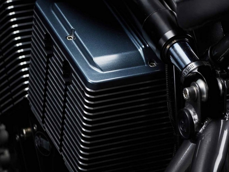 Veitis eV-Twin: dvouválcový bobber na elektriku - 15 - 1 Veitis (19)