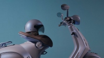 1 Vespa 946 Snake (2)