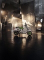 1 Vespa Edizione Ottantesimo (6)