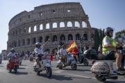1 Vespa Parade Roma 2026 (6)