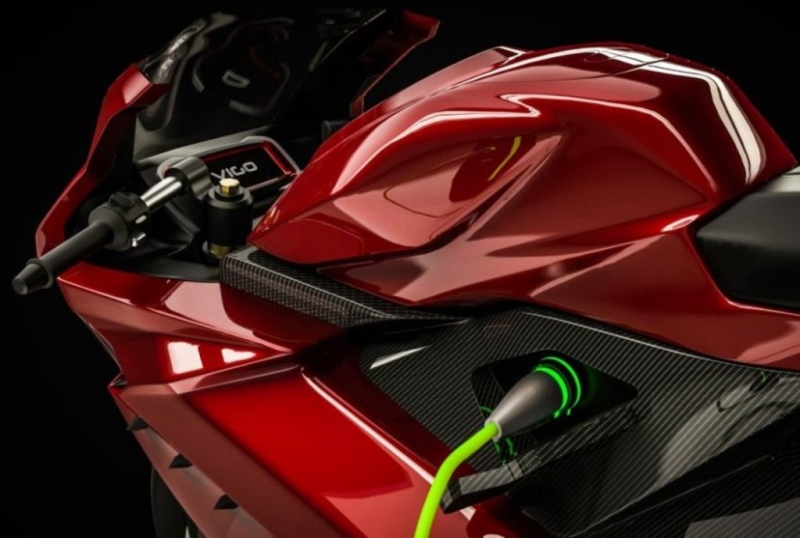 Vigo není jen čaroděj druhé kategorie, ale také elektrický motocykl - 2 - 1 Vigo elektromotocykl6