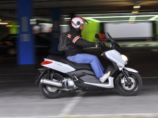 Test Yamaha X-Max 250