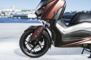 2 X Max 300 2017 Yamaha17