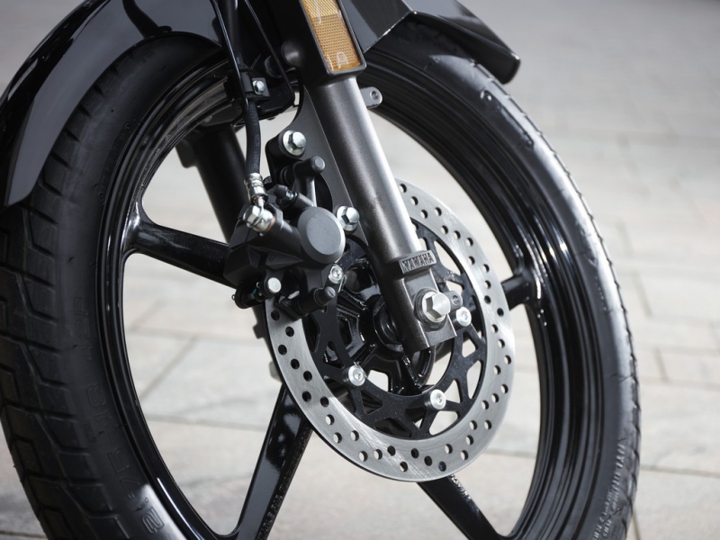 Yamaha YS125: lehký motocykl do města - 6 - 1 YS125 Yamaha1