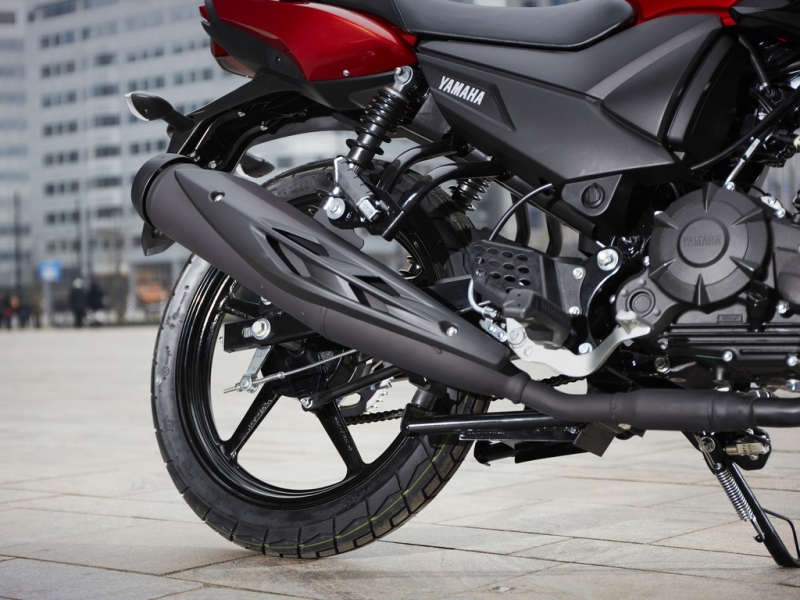 Yamaha YS125: lehký motocykl do města - 19 - 1 YS125 Yamaha17