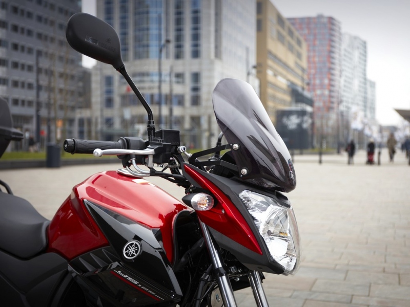 Yamaha YS125: lehký motocykl do města - 5 - 1 YS125 Yamaha11