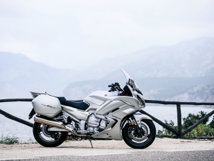 Yamaha FJR 1300 2016: evoluční změna