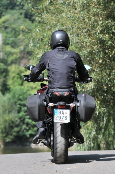 Test Yamaha MT-09 Tracer: tříválcový multitalent - 9 - 1 Yamaha MT-09 Tracer 2015 test01