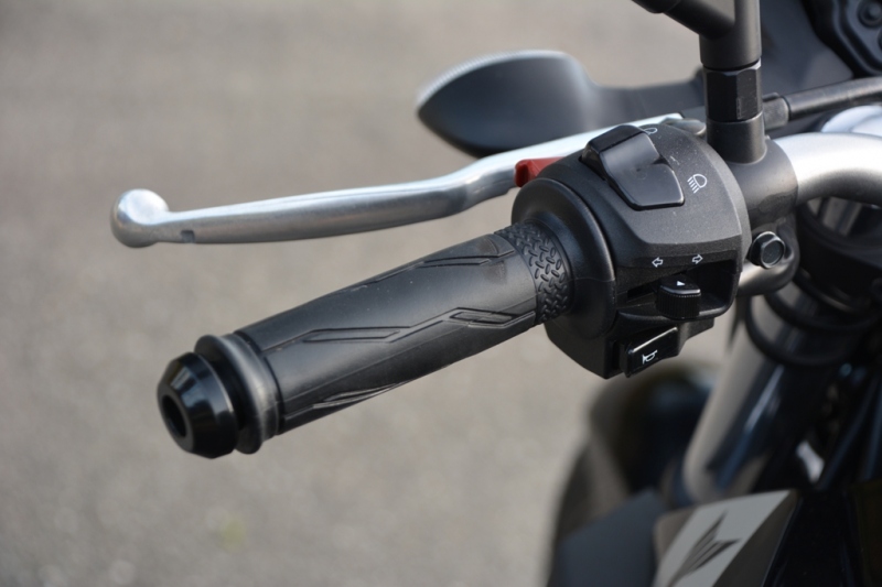 Test Yamaha MT-03 2016: odstrojený malý supersport - 33 - 1 Yamaha MT 03 test06