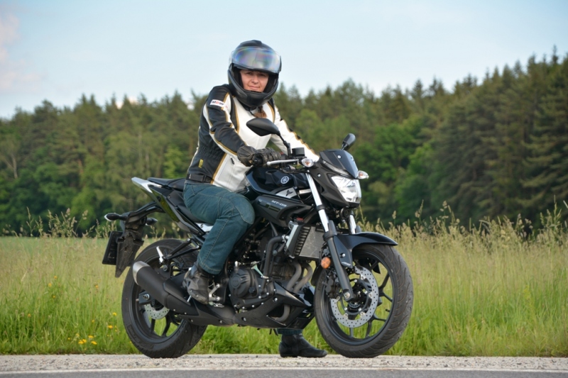 Test Yamaha MT-03 2016: odstrojený malý supersport - 21 - 2 Yamaha MT 03 test24