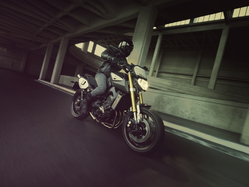 Yamaha MT-09 Street Tracker - 3 - Yamaha MT-09 Street Tracker Yamaha MT 09 Street Tracker0104