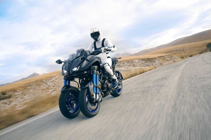 Yamaha Niken: všechno na Mars - 1 - 1 Yamaha Niken (2)
