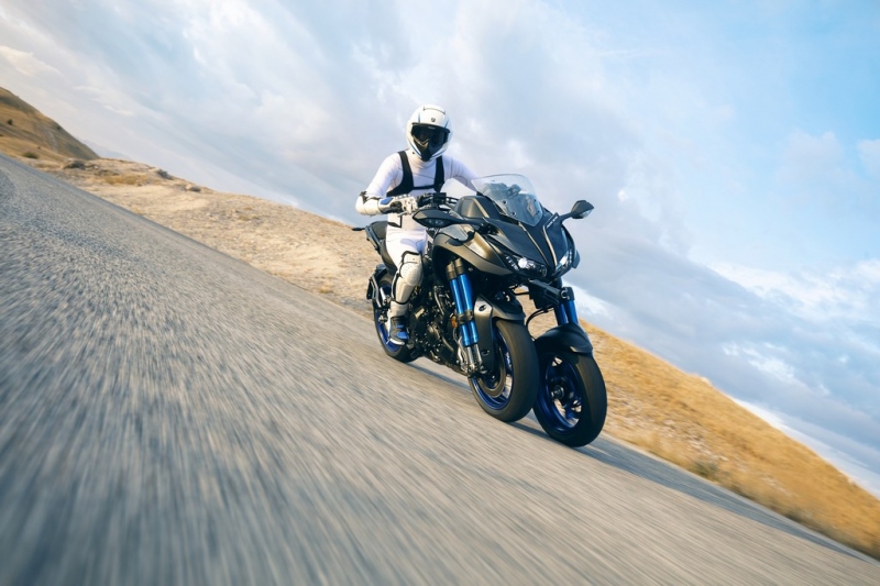 Yamaha Niken: všechno na Mars - 2 - 1 Yamaha Niken (3)