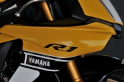 2 Yamaha R1 2016 test (30) (1024x680)