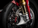 1 Yamaha R1 GYTR 2019 (3)