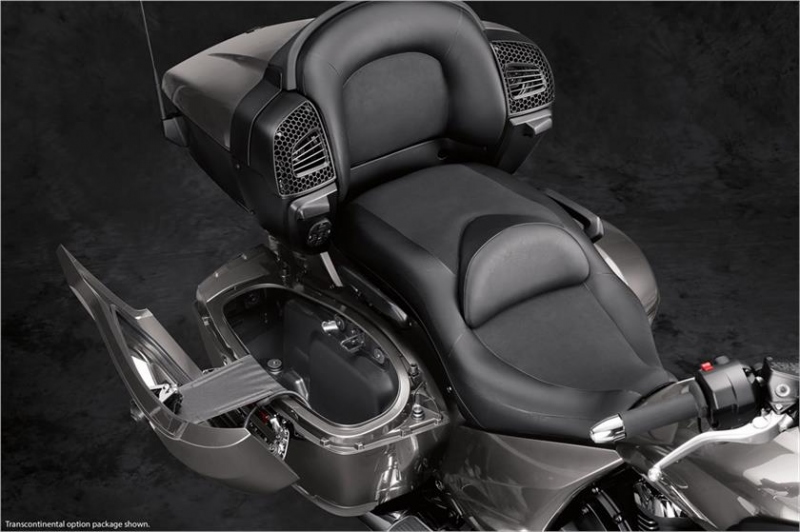 Yamaha Star Venture 2018: luxusní cruiser - 4 - 2 Yamaha Star Venture06