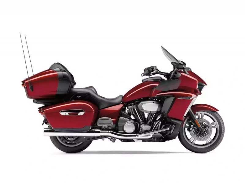 Yamaha Star Venture 2018: luxusní cruiser - 3 - 2 Yamaha Star Venture04