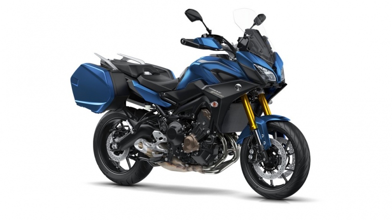 Yamaha Tracer 900 a 900 GT 2018: univerzální stroj - 23 - 1 Yamaha Tracer 900 GT 2018 (2)