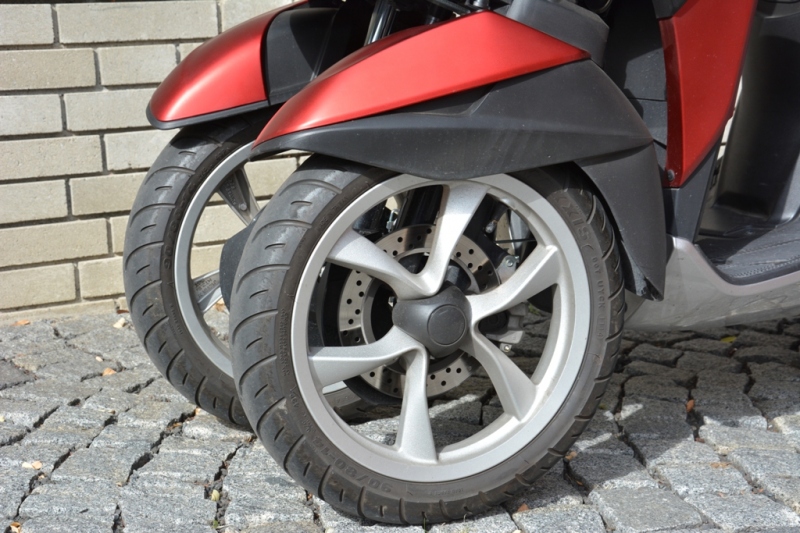 Test Yamaha Tricity: trojnásobná jistota - 45 - 3 Yamaha Tricity 2015 test31