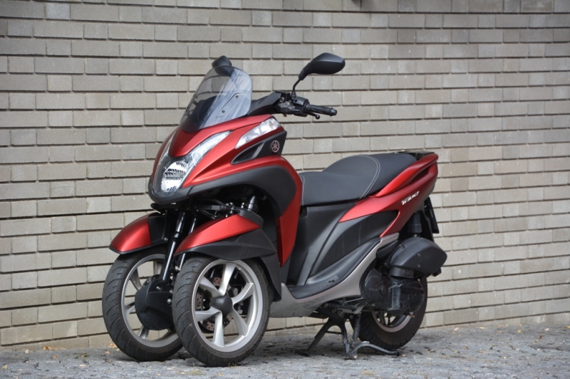 Test Yamaha Tricity: trojnásobná jistota - 12 - 3 Yamaha Tricity 2015 test33