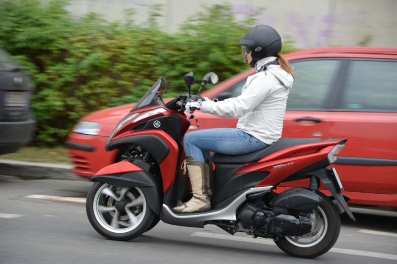 Test Yamaha Tricity: trojnásobná jistota - 3 - 3 Yamaha Tricity 2015 test44