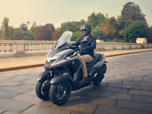 Yamaha Tricity 300: nezaměnitelný městský styl