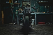 2 Yamaha XJR 1300 2015 Guerilla Four25