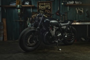 2 Yamaha XJR 1300 2015 Guerilla Four26