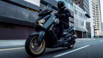 1 Yamaha XMAX 300 Tech MAX 2023 (1)