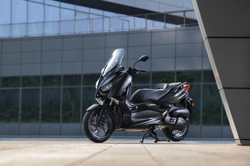 Yamaha XMAX Iron Max: speciální edice - 2 - 1 Yamaha XMAX Iron MAX (21)