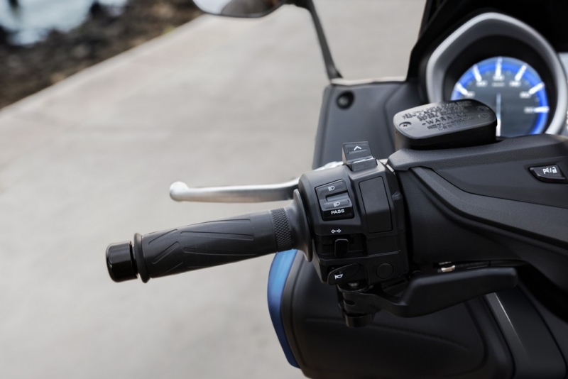 Yamaha XMAX Iron Max: speciální edice - 26 - 1 Yamaha XMAX Iron MAX (34)