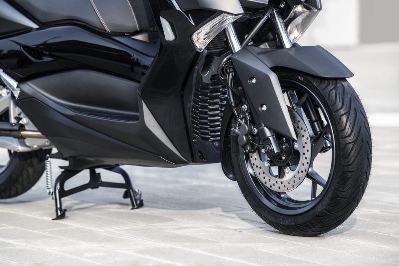 Yamaha XMAX Iron Max: speciální edice - 31 - 1 Yamaha XMAX Iron MAX (12)