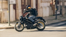 1 Yamaha XSR125 Legacy (5)