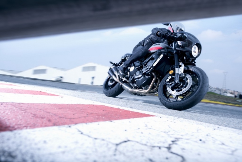 Yamaha XSR 900 Abarth 2017: stylový café racer - 5 - 1 Yamaha XSR 900 Abarth8